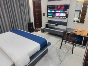 Hotel River View Panipat - Habitación