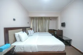 Guardian Guest House - Chambre