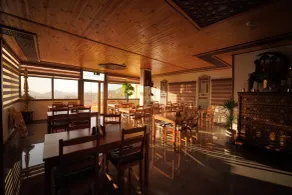Petra Plaza Hotel - Restaurant