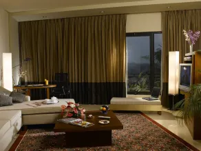 Radisson Blu Dhaka Water Garden - Room