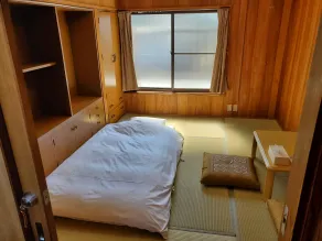 Sea-Dweller - Room