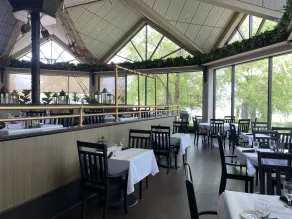 Clarion Hotel Conference Center on Lake Erie - Restaurante