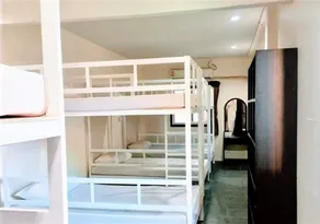 Golden Bee PhiPhi - Room
