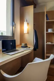 IBIS Cannes Mouans Sartoux Piscine parking gratuit - Værelse