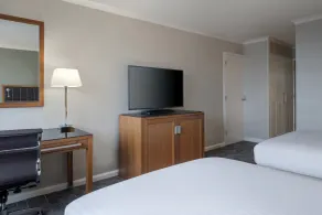 Delta Hotels by Marriott Swansea - Room