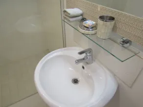Rosedene Guest House - Badrum