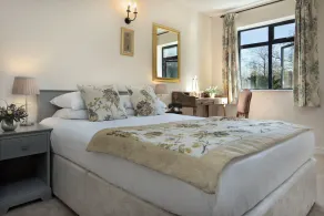 Stanton Manor Hotel - Room