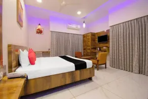 Hotel Fountain Inn Mahad - Quarto