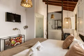 Antiguo Brondo Selfcheck-in Smart Rooms - Room