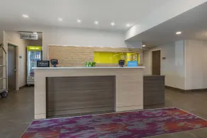 Home2 Suites by Hilton Bangor - Reception