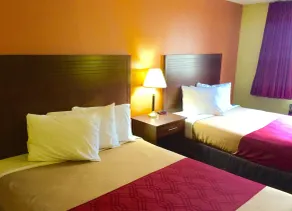 Rodeway Inn Willamette River - Room