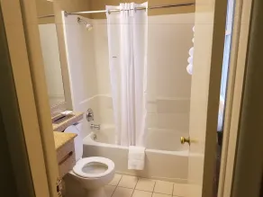Quality Inn Poughkeepsie - Salle de bain