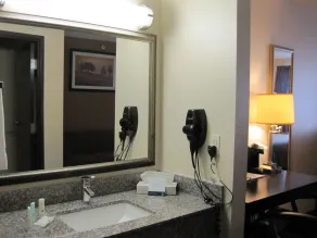 Quality Inn & Suites Wichita Falls I-44 - Chambre