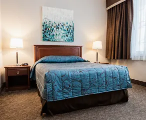 Adam's Airport Inn - Room