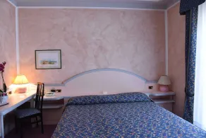 Hotel Grazia Deledda - Chambre