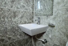 Hotel Tulsa Inn - Baño