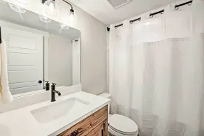 Newly-Built Lakeside Gem w/ Community Perks! - Interiør