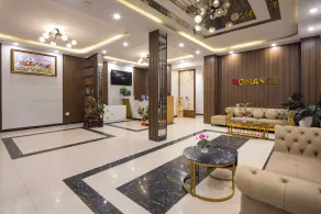 Romance Hotel - Indgang