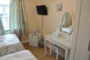 Haven Hotel - Room