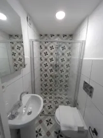 24 BOUTİQUE HOTEL - Room