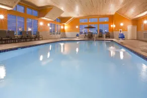GrandStay Hotel & Suites - Morris - Pool