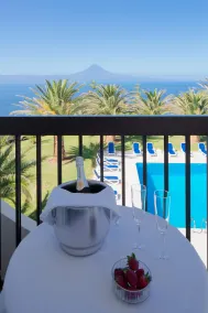 Hotel Sao Jorge Garden - Vue de la chambre
