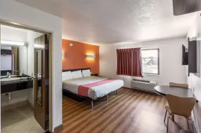 Motel 6-Dallas, TX - South - Room