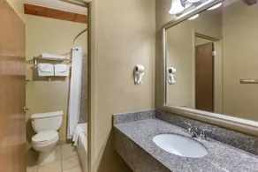 Best Western Canyon De Chelly Inn - Bathroom