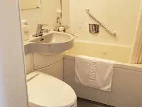 Nishitetsu Inn Kochi Harimayabashi - Salle de bain
