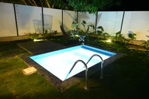 Aura Farms - Private Pool Cottages - Basseng