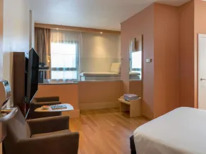 Ibis Madrid Centro las Ventas - Room