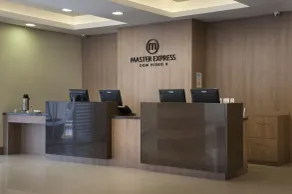 Master Express Dom Pedro II - próximo ao Consulado Americano e Aeroporto - Reception