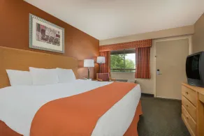 Days Inn by Wyndham Columbus Fairgrounds - Chambre