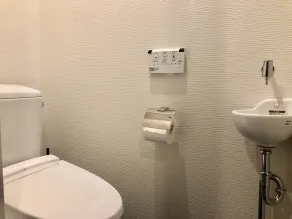 Ricco Mond Hills Apartment Houseアパートタイプの宿は宿泊者と接しない 安全な宿 - Salle de bain