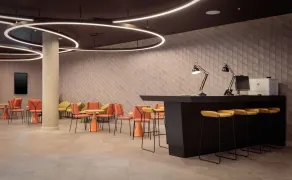 Holiday Inn London Heathrow - Bath Road by IHG - Reception