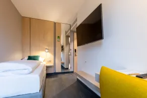 Serways Hotel Hösel - Chambre