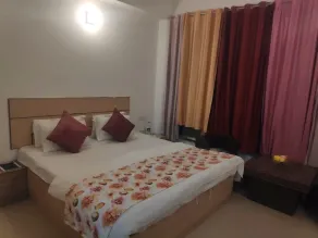 Clarks Inn Express, Jammu - Room