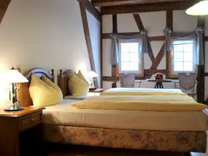 Gutshof-Hotel Waldknechtshof - Chambre