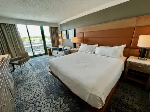 Sheraton Oceanfront Hotel - Chambre