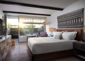 The Leta Santa Barbara Goleta, Tapestry Collection by Hilton - Chambre