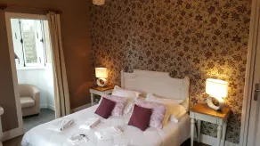 Le Castel Guesthouse - Værelse