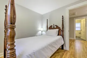 Charming Hamden Home: 2 Mi to Yale University - Room