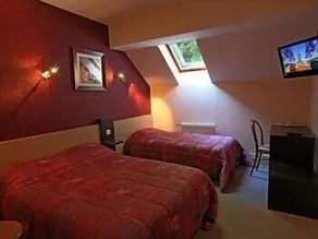 Logis Le Bourguignon - Habitación
