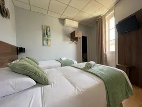 Hotel Le Rochegude - Vue de la chambre
