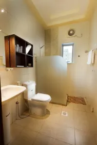 Gardens View Aparthotel - Bathroom