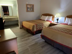 Pigeon Forge Parkway Inn - Room