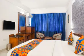 Townhouse Hotel Golden Emerald - Chambre