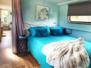 5 Star Stunning Houseboat, no Experience Required! Enjoy the Most Romantic Trip! - Room