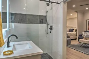 Luftiges Bentonville Studio < 1 Meile zum Stadtplatz! - Innenbereich