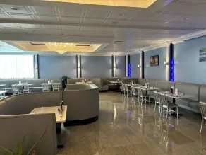Ramada by Wyndham Butler/Tesla Biohealing Resort - Restaurant